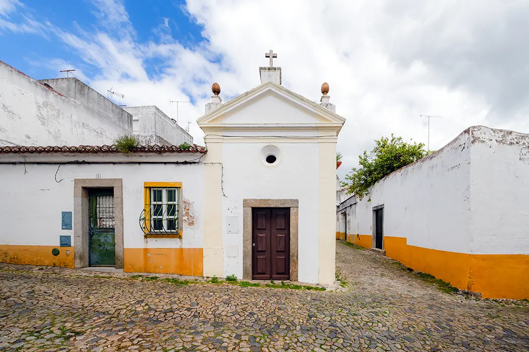 Capela de Nossa Senhora ao Pé da Cruz